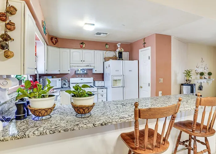Pet-friendly Retreat W/ Kitt Peak Views! * Tucson