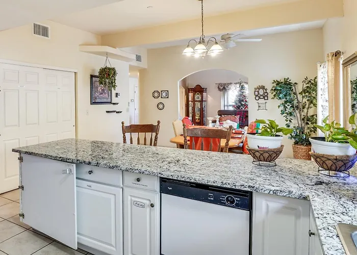 Pet-friendly Retreat W/ Kitt Peak Views! Tucson